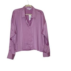 Mauve long sleeve buttoned down blouse. NWT